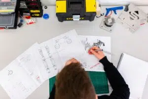 3-2 Engineering Programmes: The best of both worlds?